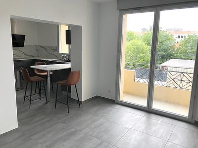 Maison - 127 m² - 6 pièces