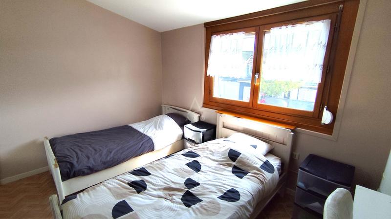 Maison - 100 m² - 6 pièces