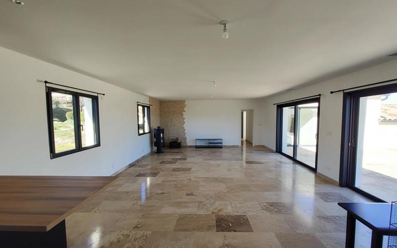 Maison - 143 m² - 5 pièces