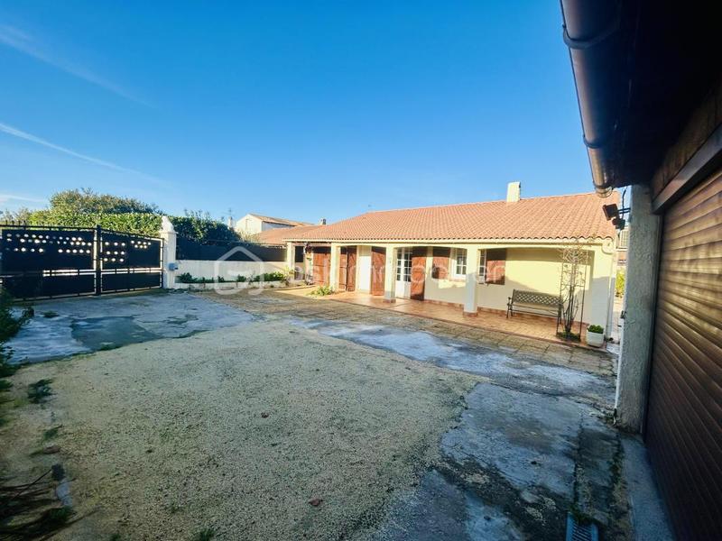 Maison traditionnelle - 86 m² - 4 pièces