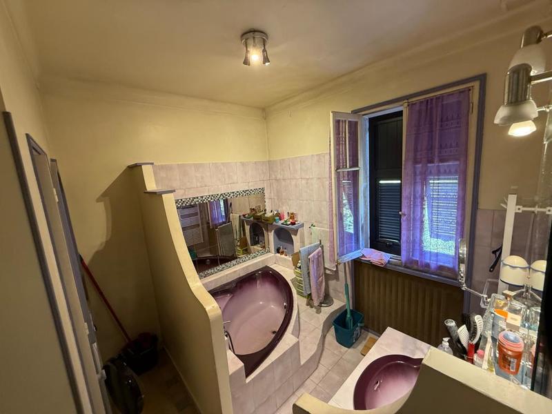 Appartement - 89 m² - 3 pièces