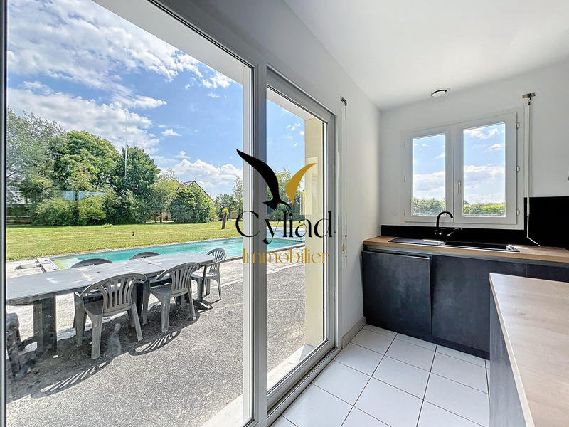 Maison contemporaine - 151 m² - 6 pièces