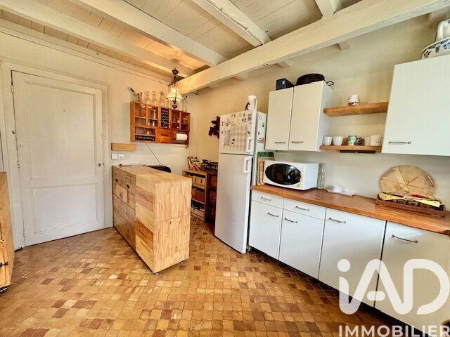 Maison de campagne - 200 m² - 8 pièces