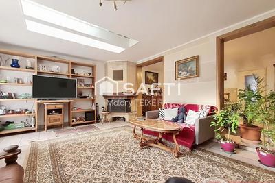 Maison - 135 m² - 6 pièces