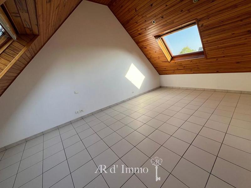 Maison - 91 m² - 5 pièces