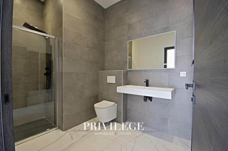 Villa - 155 m² - 4 pièces