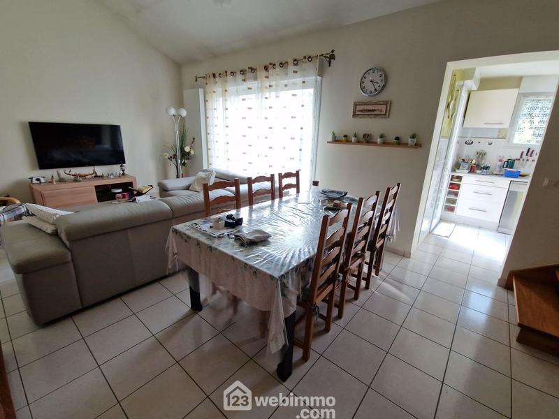 Maison - 86 m² - 4 pièces