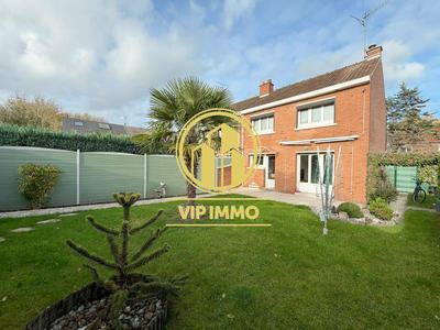 Maison - 83 m² - 4 pièces