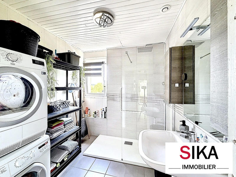 Maison - 99 m² - 4 pièces