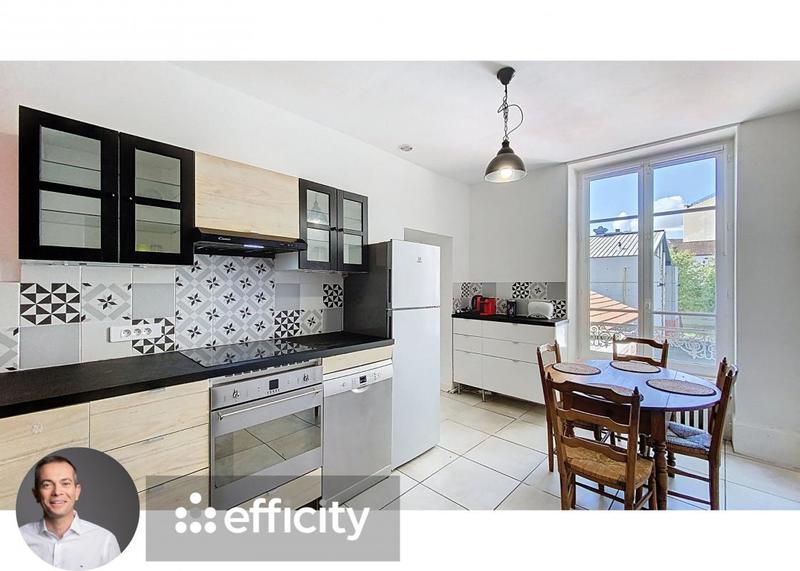 Appartement - 110 m² - 4 pièces