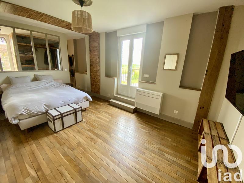 Maison - 209 m² - 5 pièces