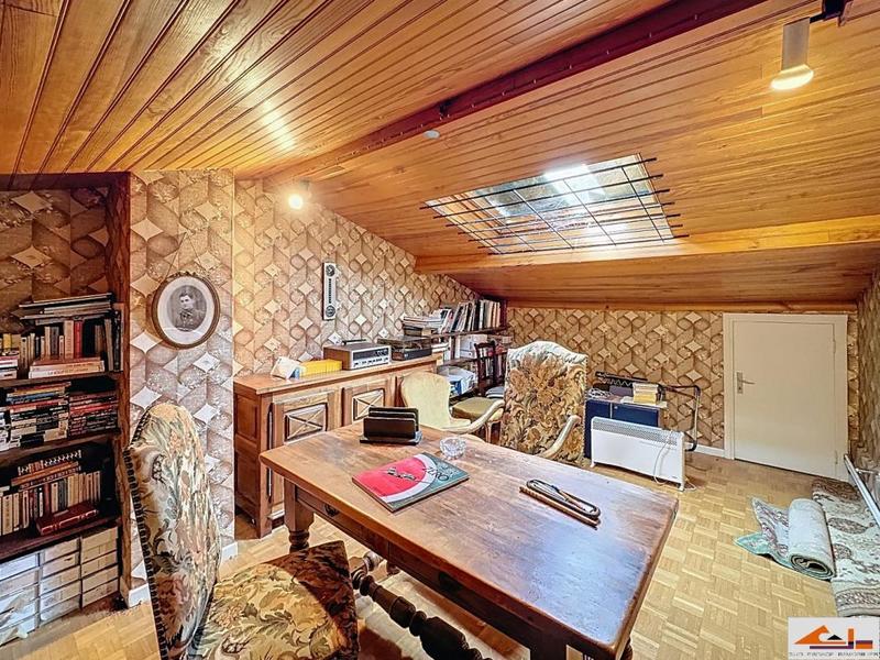 Villa - 179 m² - 6 pièces