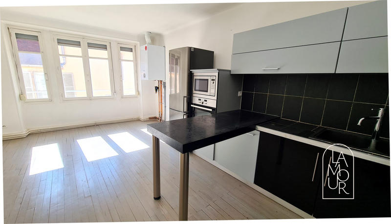 Appartement - 109 m² - 4 pièces