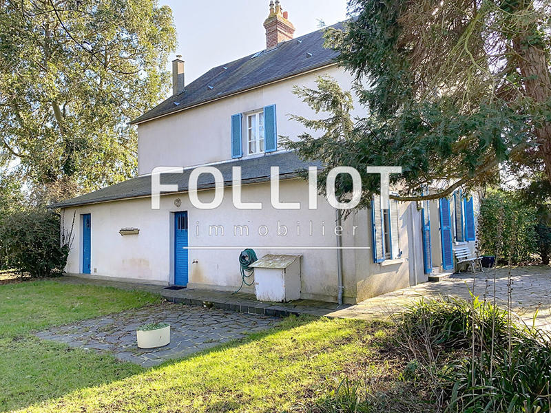 Maison - 204 m² - 7 pièces