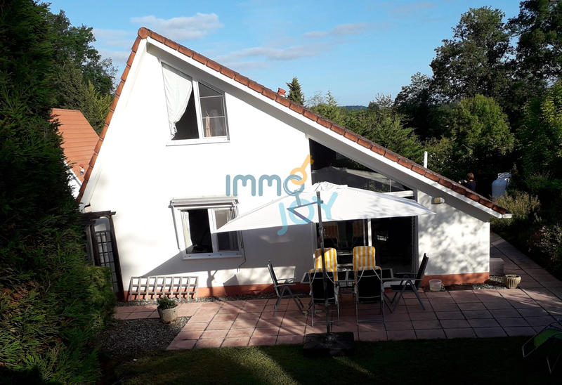 Villa - 107 m² - 4 pièces