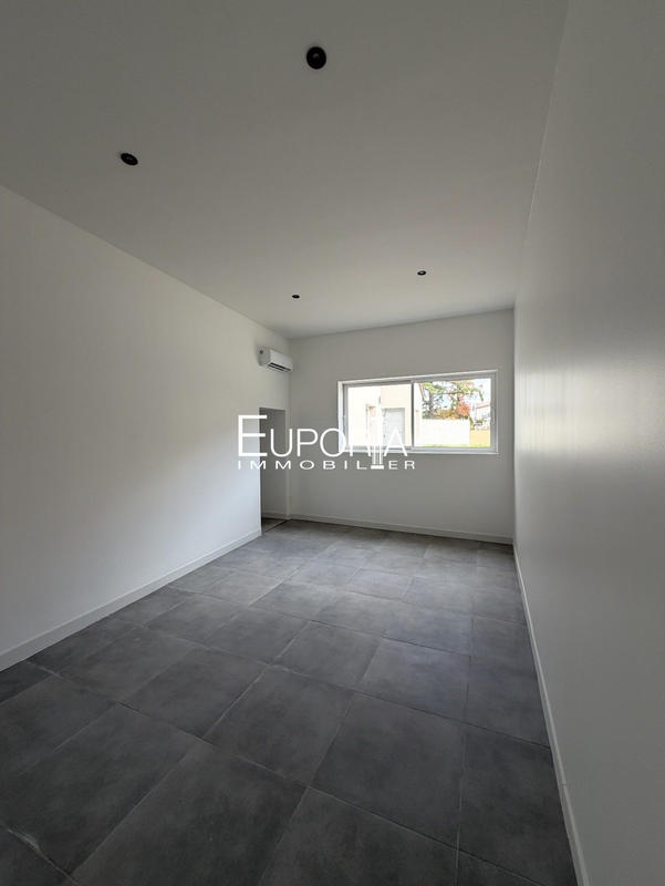 Maison - 130 m² - 4 pièces