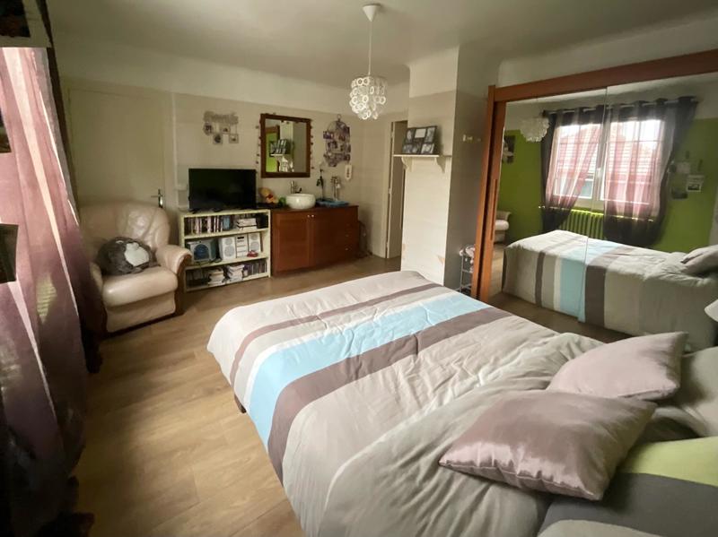 Maison - 157 m² - 6 pièces