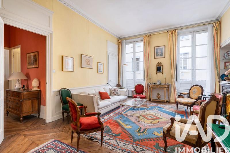 Appartement - 192 m² - 6 pièces