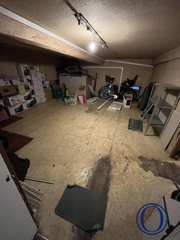 Fonds de commerce - 160 m²