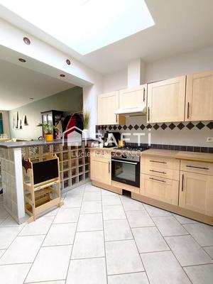 Maison de ville - 106 m² - 6 pièces