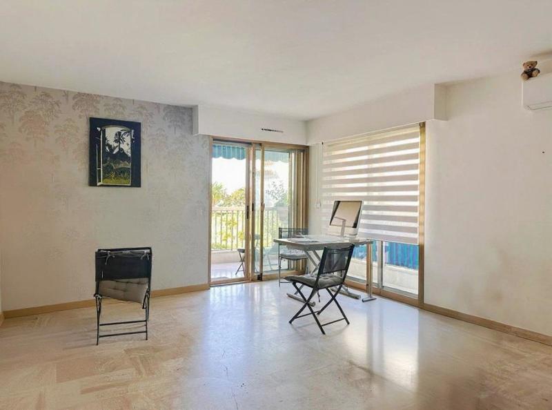 Appartement - 80 m² - 3 pièces