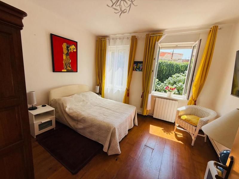 Appartement - 125 m² - 4 pièces