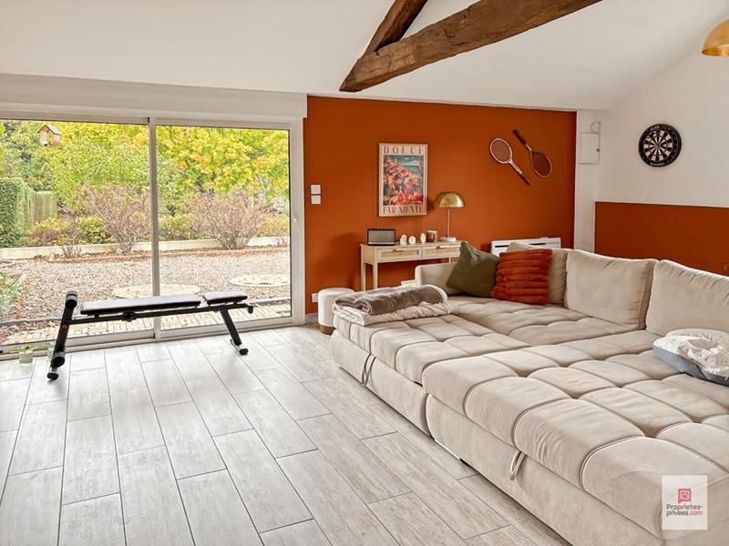 Maison - 160 m² - 6 pièces