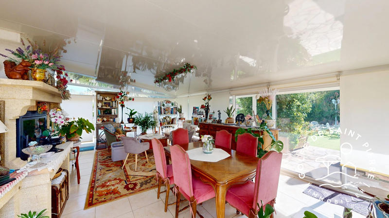 Maison - 120 m² - 3 pièces