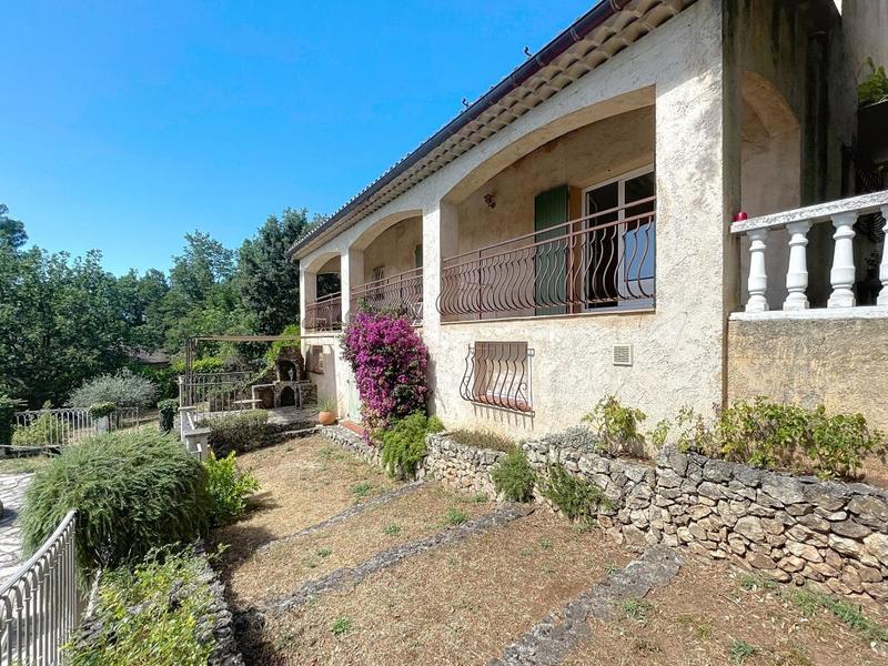 Villa - 150 m² - 4 pièces