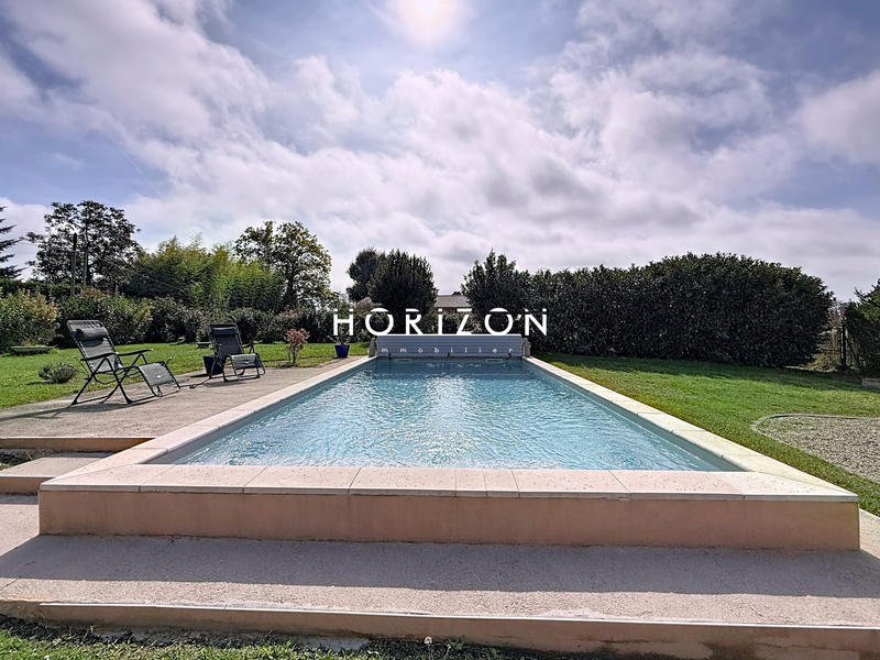 Maison ancienne - 155 m² - 7 pièces