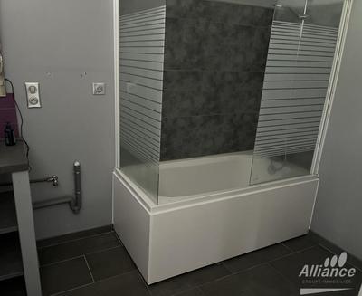 Studio - 40 m² - 1 pièce