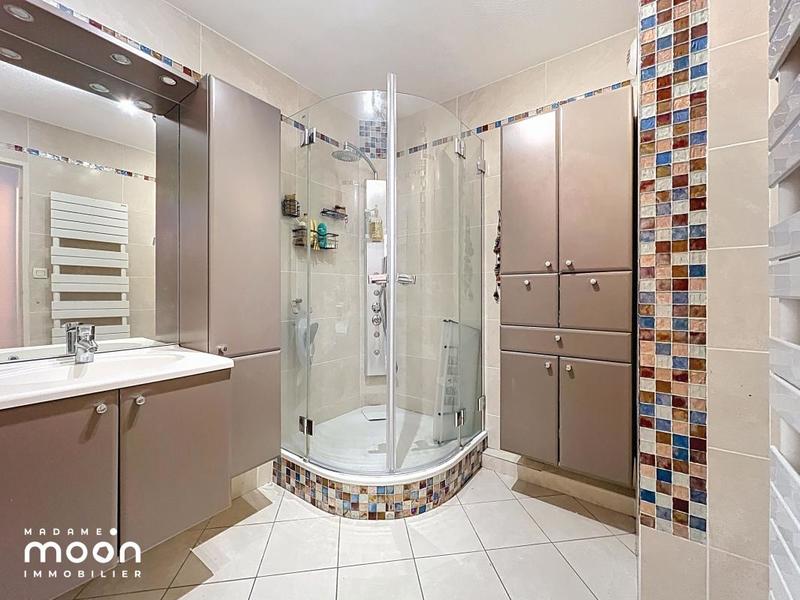 Appartement - 71 m² - 3 pièces