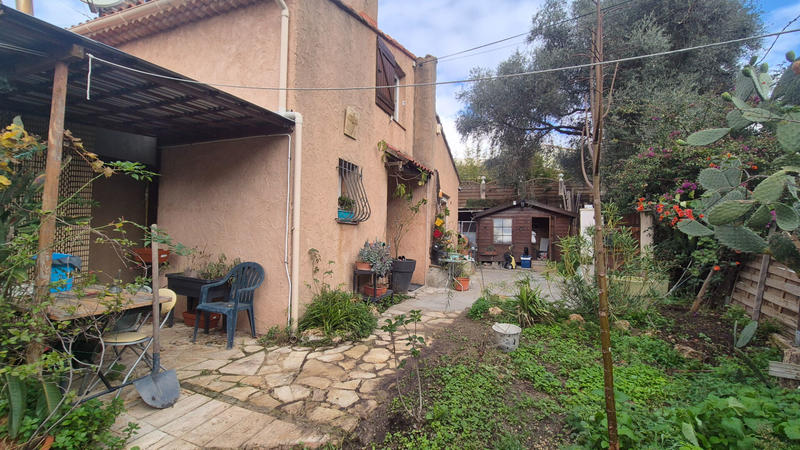 Maison - 98 m² - 5 pièces