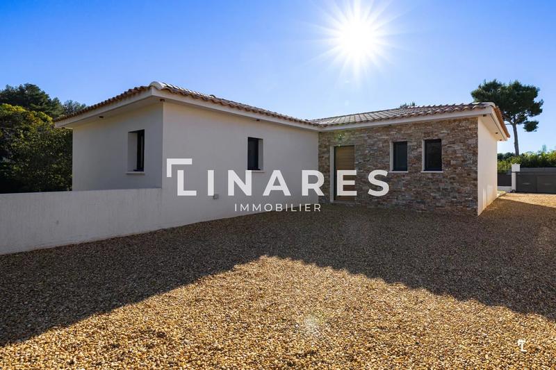 Maison - 234 m² - 7 pièces