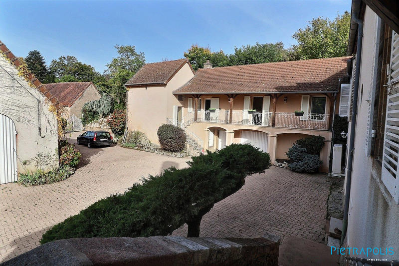 Maison ancienne - 483 m² - 12 pièces