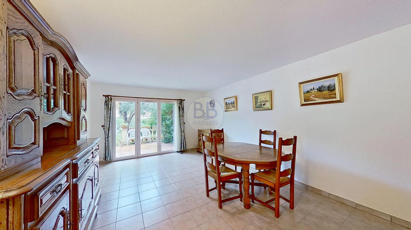 Maison - 92 m² - 4 pièces