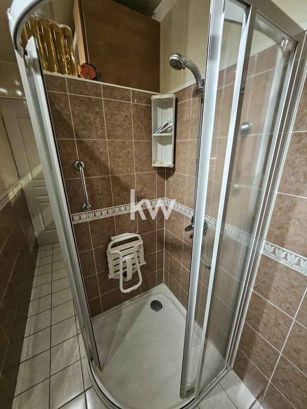 Entrepôt - 89 m² - 4 pièces