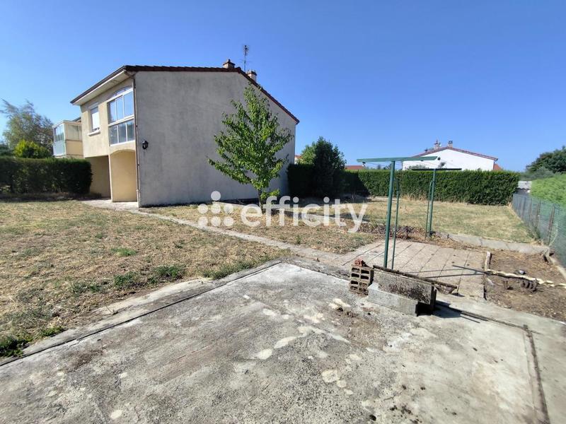 Maison - 97 m² - 5 pièces