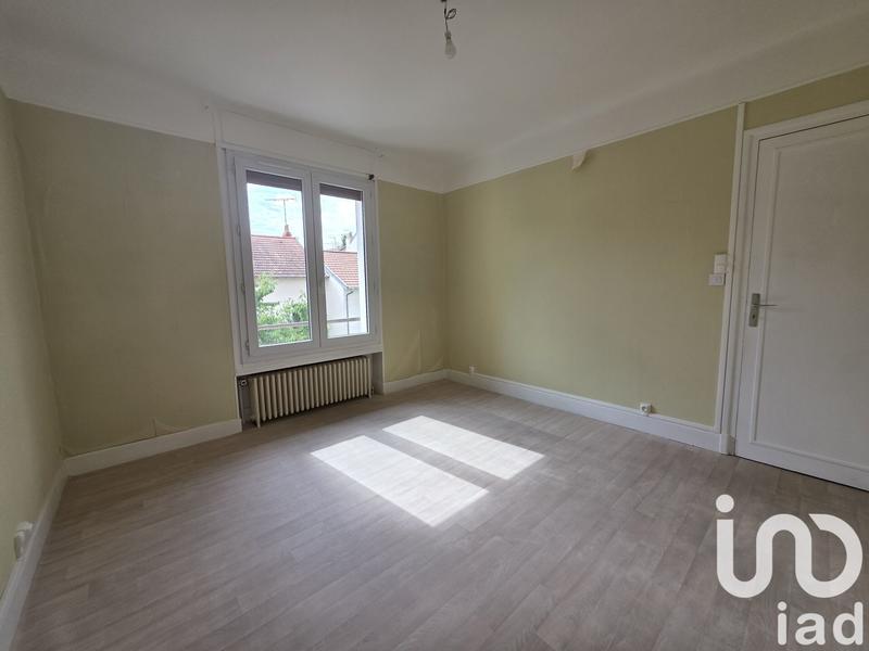 Maison - 98 m² - 6 pièces