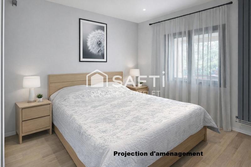 Maison - 200 m² - 10 pièces