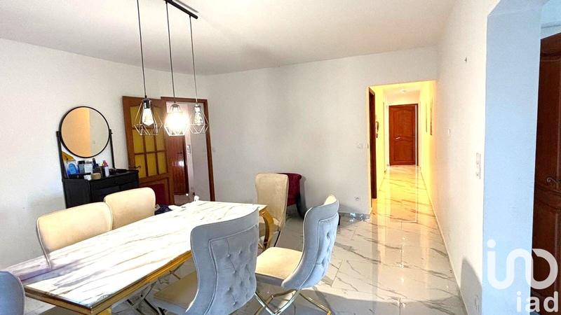 Maison - 485 m² - 27 pièces