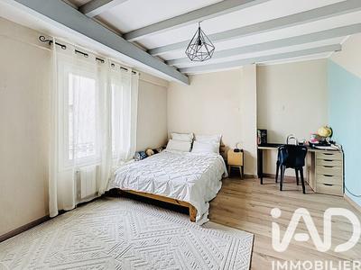 Maison - 170 m² - 7 pièces