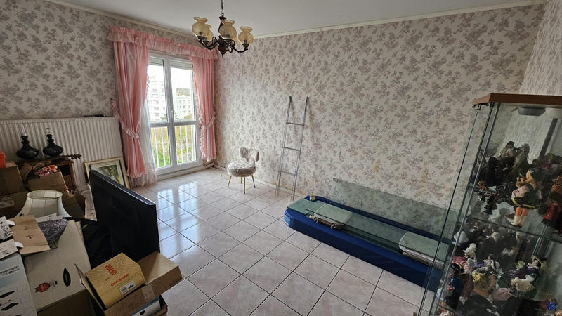 Appartement - 90 m² - 4 pièces