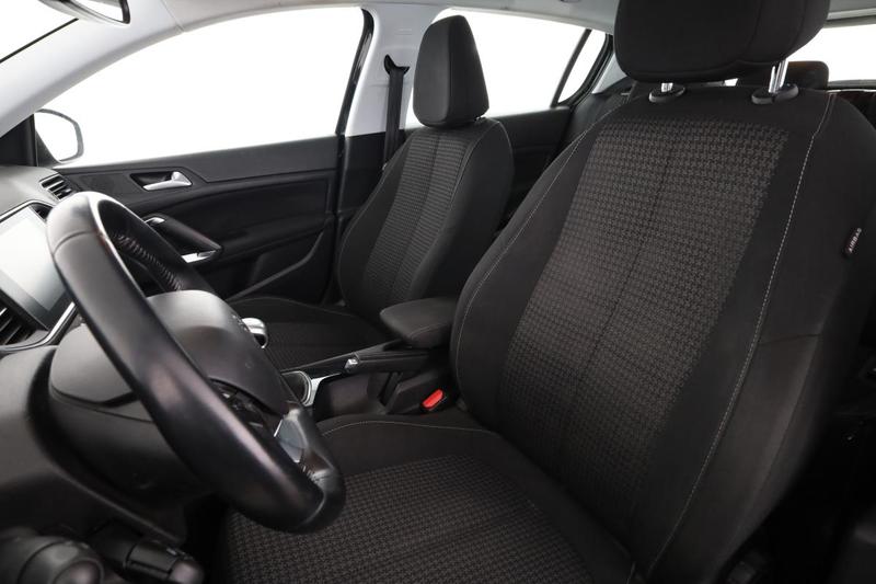 Peugeot 308 1.2 PureTech Active 110 ch