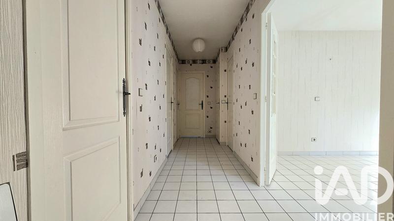 Maison - 90 m² - 5 pièces