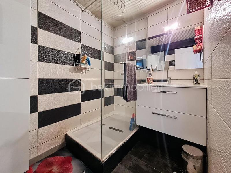 Maison - 64 m² - 3 pièces