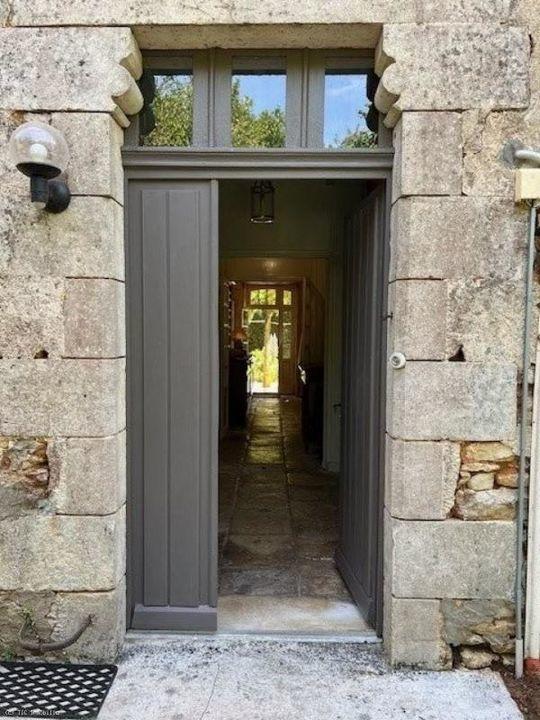 Maison - 230 m² - 8 pièces