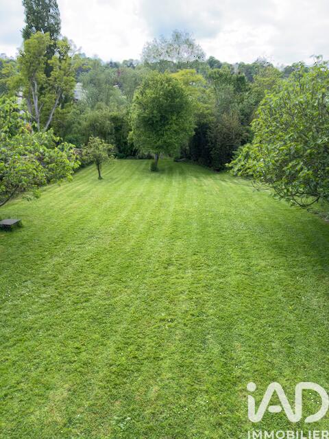 Maison - 266 m² - 10 pièces