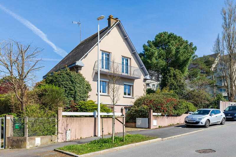 Maison - 120 m² - 6 pièces