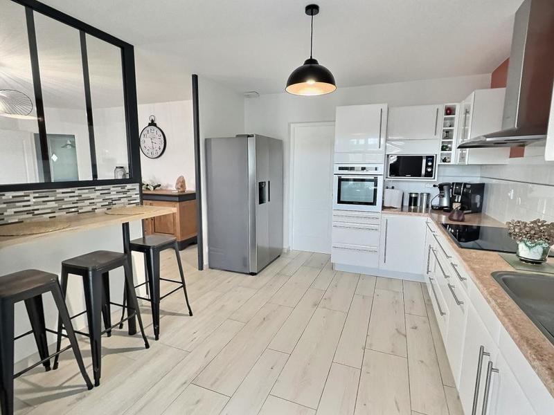 Maison - 135 m² - 5 pièces